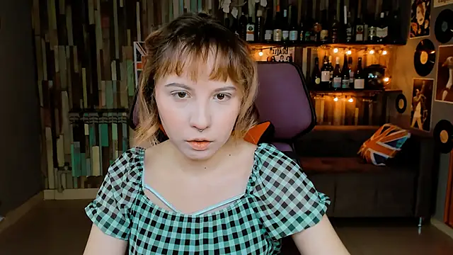 JasmineMilko online show from 10/10/25, 05:06