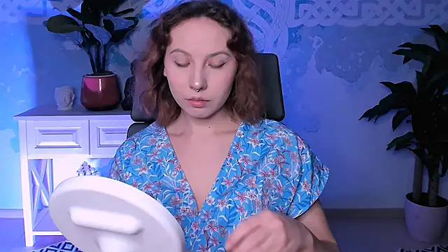 JasmineMilko online show from 11/17/25, 05:02