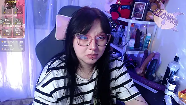 LiloMoon69 online show from 02/09/25, 06:11