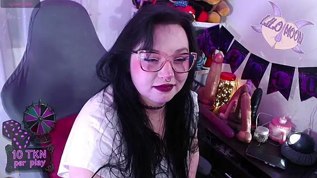 LiloMoon69 online show from 11/05/25, 04:51