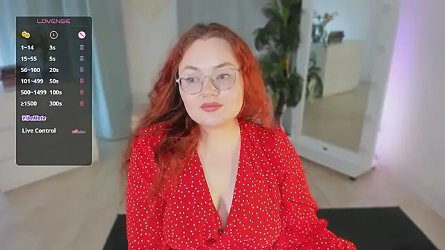 Lana Bananass online show from 06/15/26, 11:01