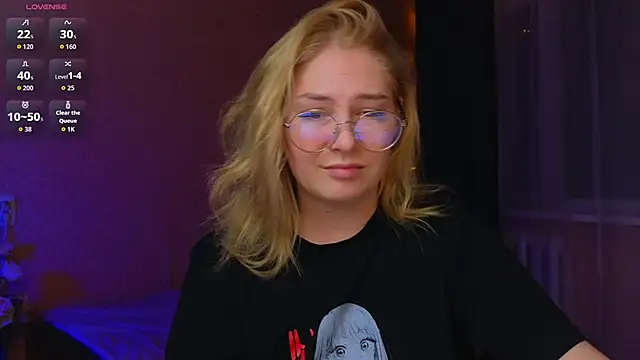 Snapshot of Catherine_River chatting on 10/01/25, 10:49 Catherine River online show from 10/01/25, 10:49