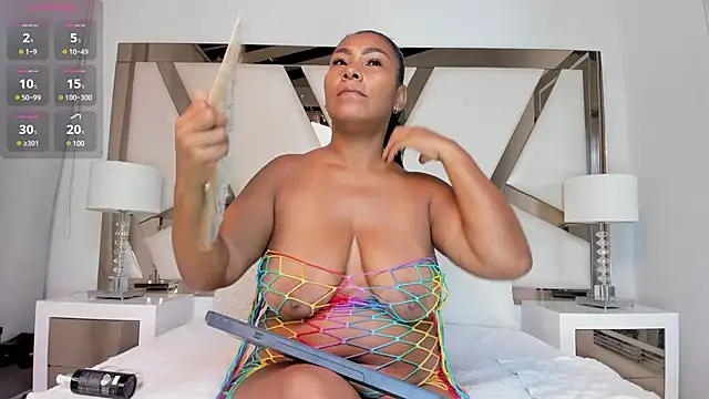 OliviaBurning online show from 02/14/25, 11:31