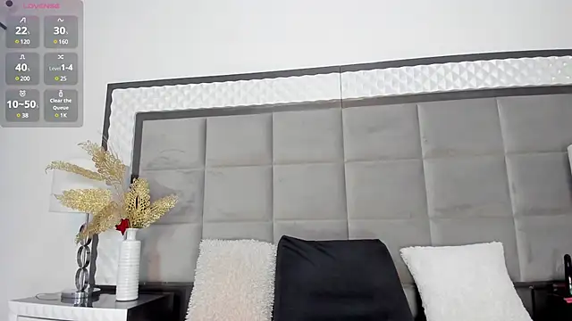 OliviaBurning online show from 02/25/25, 10:50