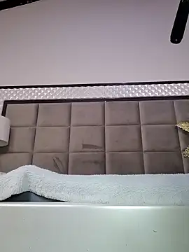 OliviaBurning online show from 09/11/25, 07:36