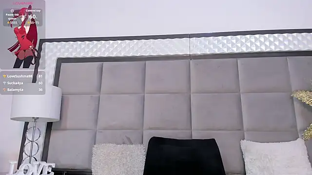 OliviaBurning online show from 09/12/25, 11:04