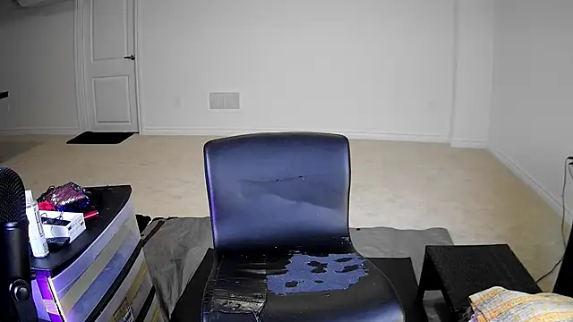 Snapshot of roma_indobong_temptress chatting on 10/15/25, 06:19 roma indobong temptress online show from 10/15/25, 06:19