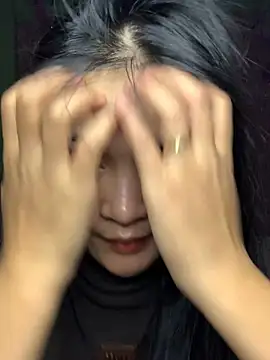 Zeni fer online show from 03/13/25, 01:43