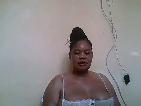 Snapshot of ANALQUEEN4 chatting on 07/12/26, 07:54 ANALQUEEN4 online show from 07/12/26, 07:54