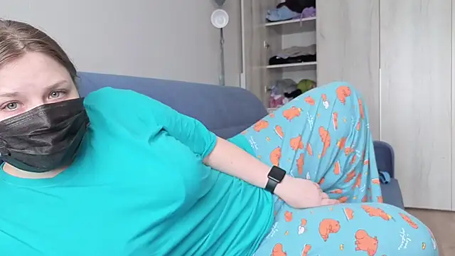 MilaaMilaa online show from 05/20/26, 05:02