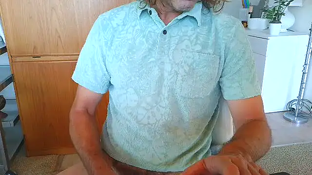 costanza7070 online show from 04/22/26, 07:59