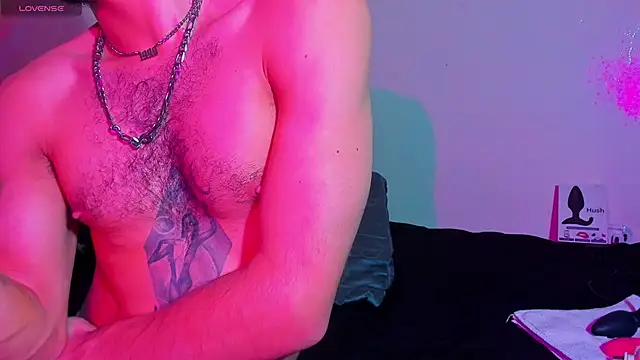 Piggy Eddy online show from 04/11/26, 06:40