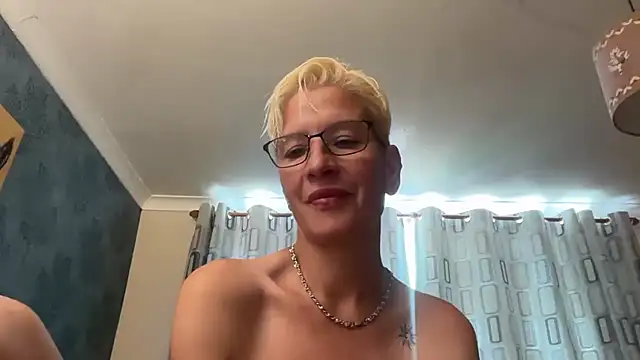 JennyHazel1 online show from 07/20/26, 12:18