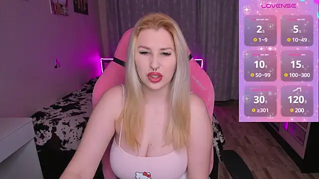 Alice   Rose online show from 03/13/25, 06:56