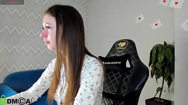 Nicole Charm online show from 02/24/26, 11:47