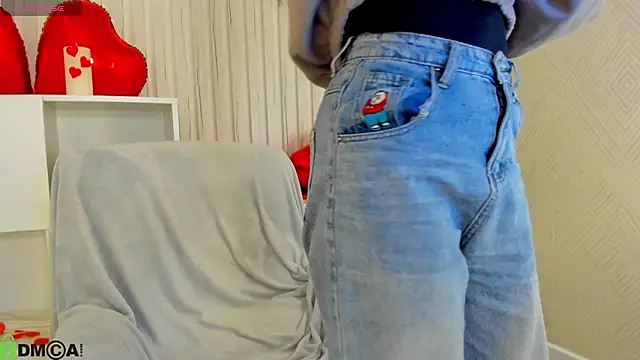 Nicole Charm online show from 03/10/26, 11:43