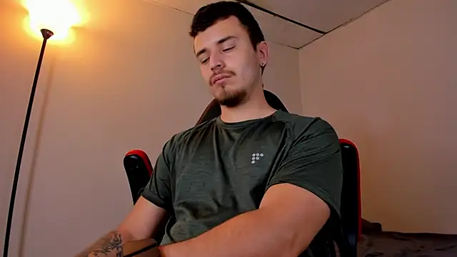 james connor2 online show from 03/06/25, 06:48