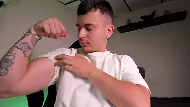 james connor2 online show from 02/12/26, 07:09