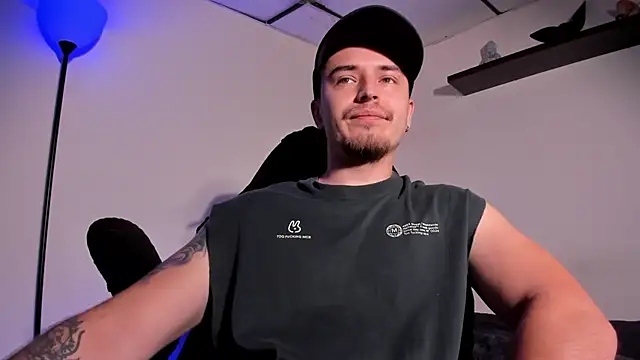 james connor2 online show from 03/26/26, 06:57