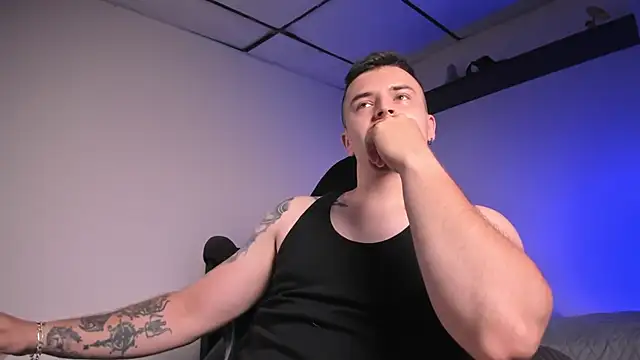 Snapshot of james_connor2 chatting on 04/29/26, 07:20 james connor2 online show from 04/29/26, 07:20