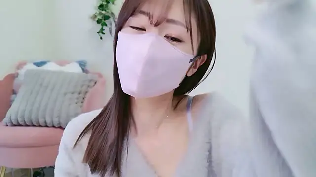 meg 0901 online show from 04/13/26, 05:35