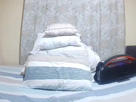slender sweet online show from 05/29/26, 09:40