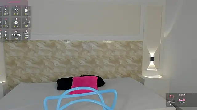 AliceRoss0 online show from 10/24/25, 08:16