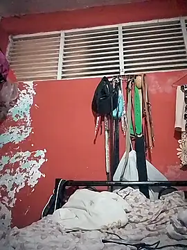 Snapshot of VL25DN26 chatting on 02/15/25, 12:15 VL25DN26 online show from 02/15/25, 12:15