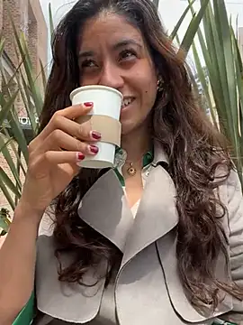 ValeriEvan online show from 12/20/24, 06:02