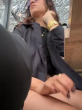 ValeriEvan online show from 09/23/25, 08:01