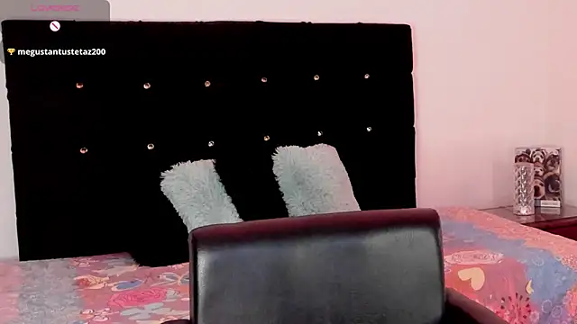 Renata wilsom online show from 04/21/26, 02:51