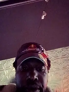 BlackD4uxo online show from 10/24/25, 05:48