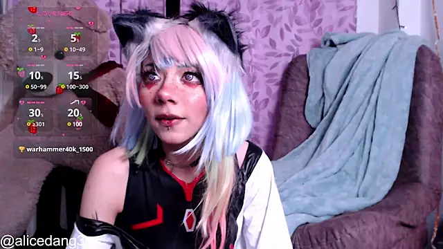 Alicedangerrr online show from 02/19/25, 01:51