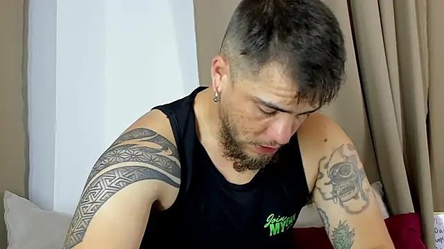 Beard xox online show from 02/17/25, 10:36