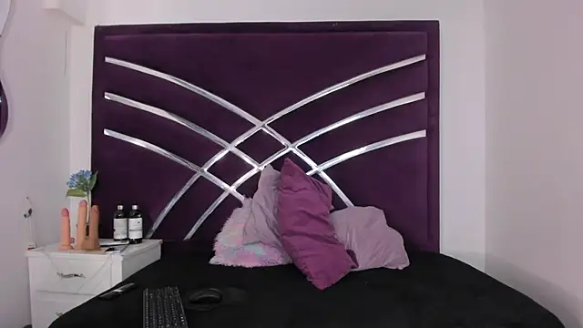 MaiteHT online show from 11/09/25, 09:02