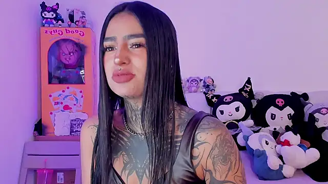 shadowcatt  online show from 12/03/25, 09:24