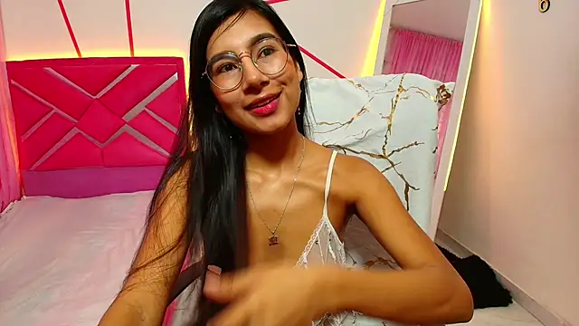 Snapshot of _Jessi29_ chatting on 12/05/24, 07:38  Jessi29  online show from 12/05/24, 07:38