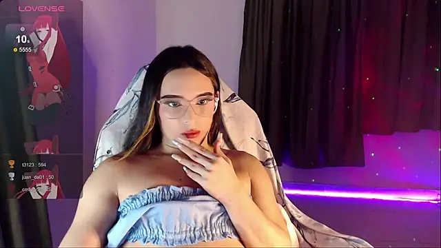 alexaryderr online show from 12/13/24, 06:10