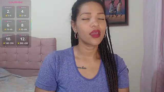 makennaa  online show from 02/12/26, 09:37