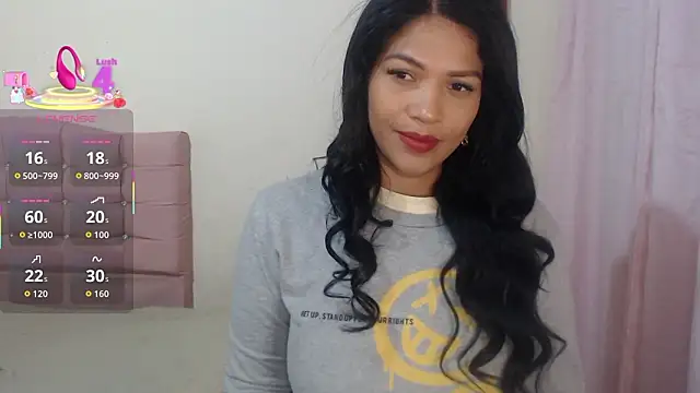 makennaa  online show from 03/25/26, 10:10