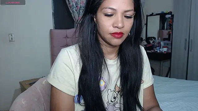Snapshot of makennaa_ chatting on 07/21/26, 09:55 makennaa online show from 07/21/26, 09:55