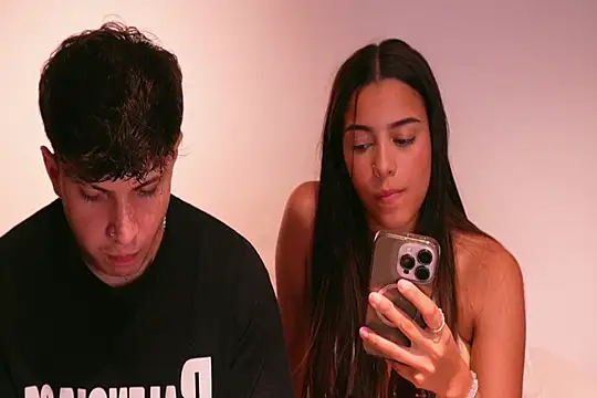 Snapshot of Nicky_and_Blake chatting on 02/08/25, 10:19 Nicky and Blake online show from 02/08/25, 10:19