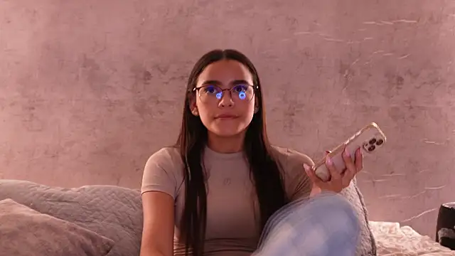 Nicky and Blake online show from 03/04/26, 12:16