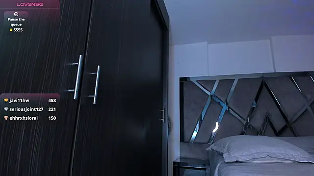 samaay07  online show from 01/27/25, 05:03