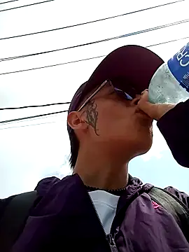 Snapshot of Cuervo_maniaco chatting on 12/26/24, 06:12 Cuervo maniaco online show from 12/26/24, 06:12