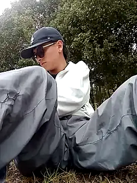 Snapshot of Cuervo_maniaco chatting on 02/07/25, 07:06 Cuervo maniaco online show from 02/07/25, 07:06