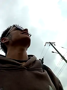 Snapshot of Cuervo_maniaco chatting on 03/15/25, 03:37 Cuervo maniaco online show from 03/15/25, 03:37