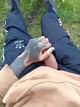 Snapshot of Cuervo_maniaco chatting on 01/12/26, 04:34 Cuervo maniaco online show from 01/12/26, 04:34