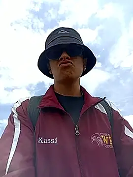 Snapshot of Cuervo_maniaco chatting on 02/13/26, 04:47 Cuervo maniaco online show from 02/13/26, 04:47