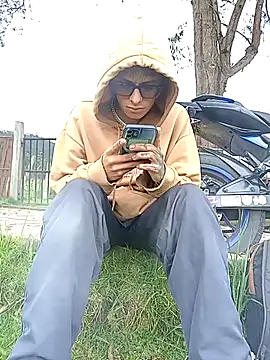 Snapshot of Cuervo_maniaco chatting on 03/12/26, 05:19 Cuervo maniaco online show from 03/12/26, 05:19